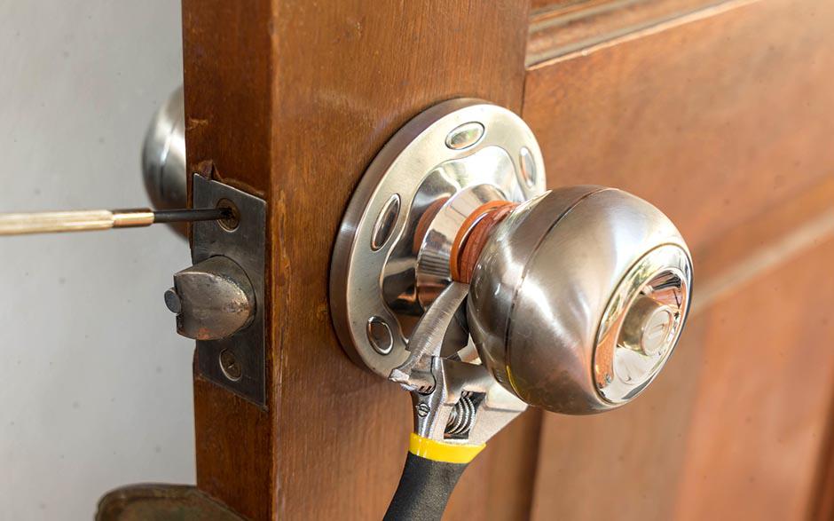 Allauch comment changer un verrou de porte